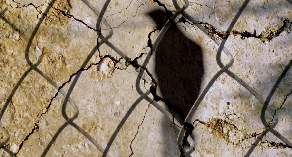 معرفی کتاب «خاک» اثر حسین المطوع